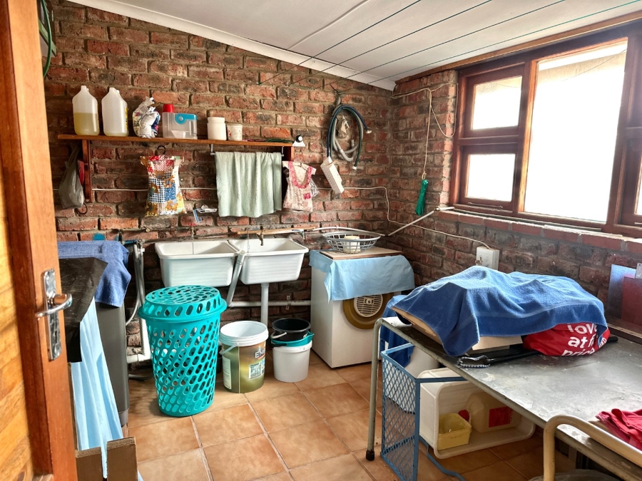 3 Bedroom Property for Sale in Albertinia Western Cape